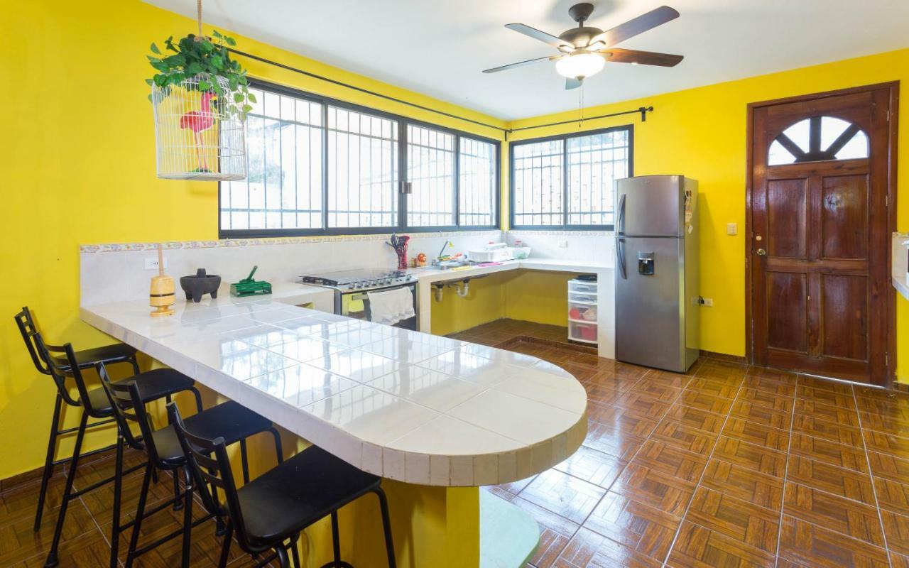 Casa Flamingo Appartement Valladolid  Buitenkant foto